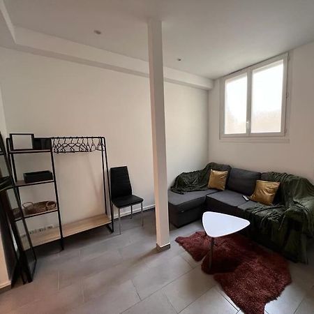 Appartement Idealement Situe Montereau-faut-Yonne Extérieur photo